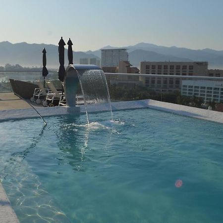 Luxury Condo On The Marina Пуерто Валярта Екстериор снимка